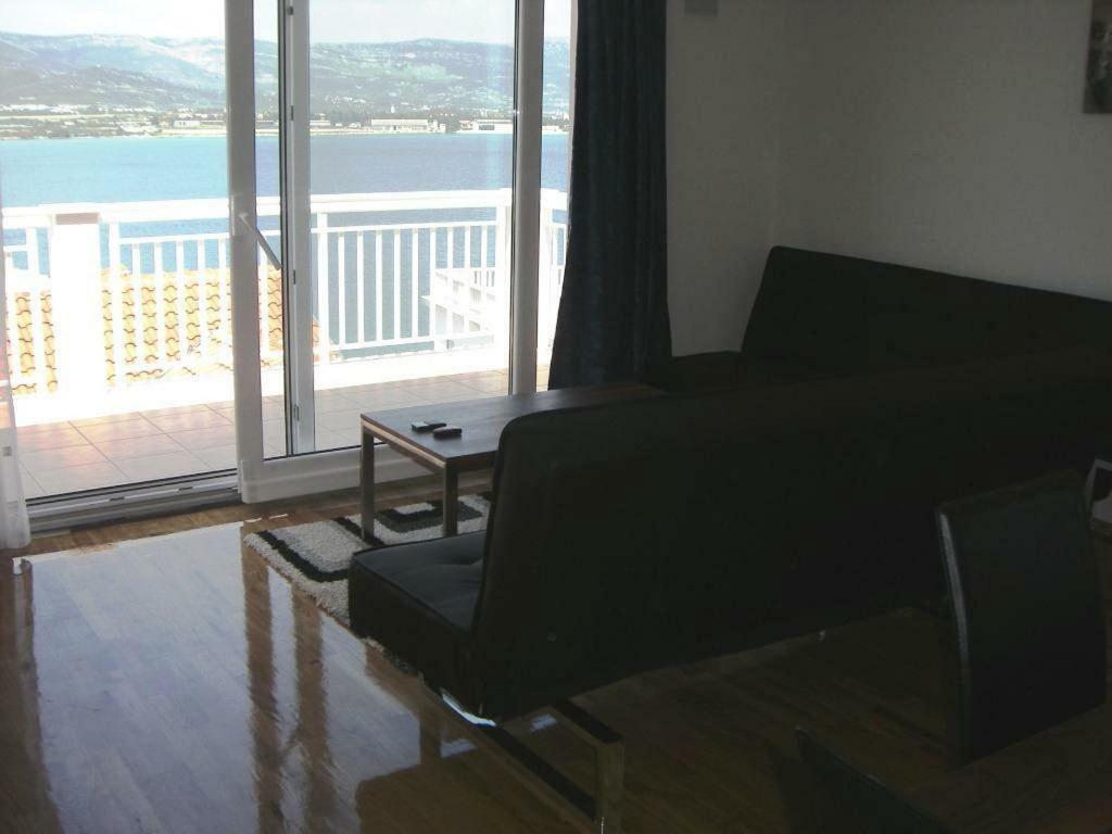 Apartments Nena - Trogir Buitenkant foto